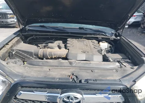 2013 Toyota 4Runner Limited z USA, uszkodzony, nr VIN JTEBU5JR6D5143353